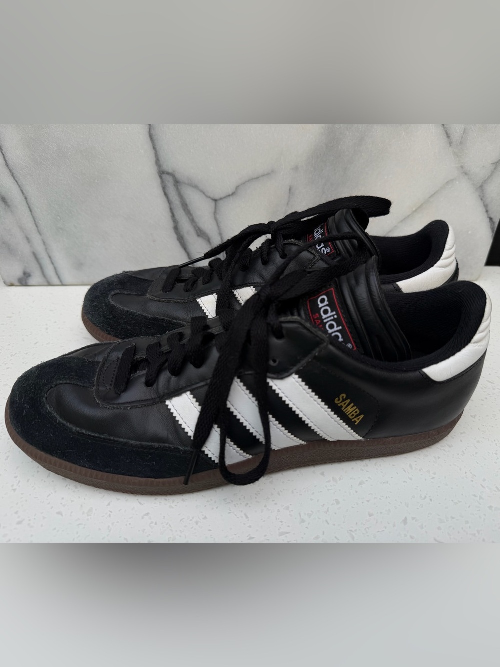 Adidas Samba Men’s Size 8 Womens 10 Classic Three Stripe Sneaker Leather Suede